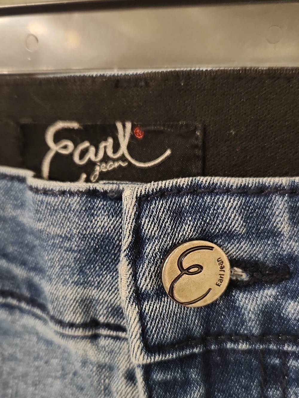 Earl Capri Jeans Blue Cropped Denim with Stud Trim - Picture 7 of 9